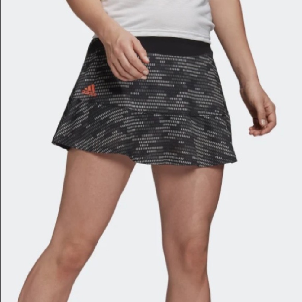 NWT Adidas comfy “PRIMEBLUE” black tennis skirt